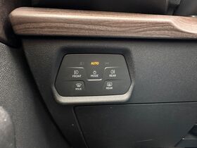 SEAT Leon Sportstourer vaihtoauto