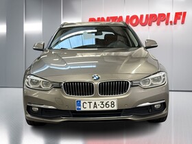 BMW 320 vaihtoauto