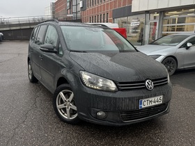 Volkswagen Touran vaihtoauto