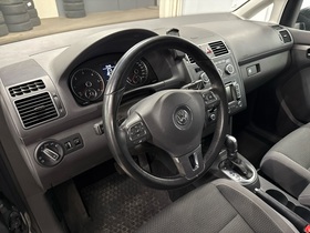 Volkswagen Touran vaihtoauto