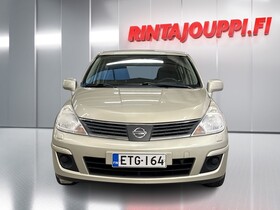 Nissan Tiida vaihtoauto