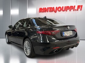 Alfa Romeo Giulia vaihtoauto