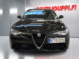 Alfa Romeo Giulia vaihtoauto