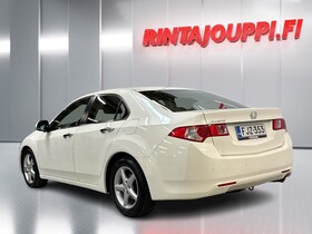 Honda Accord vaihtoauto