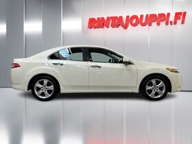 Honda Accord vaihtoauto