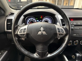Mitsubishi Outlander vaihtoauto