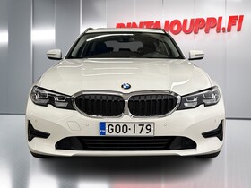 BMW 320 vaihtoauto