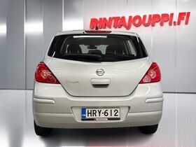 Nissan Tiida vaihtoauto