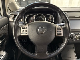 Nissan Tiida vaihtoauto