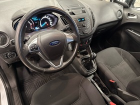 Ford Transit Courier vaihtoauto