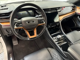 Jeep Grand Cherokee vaihtoauto