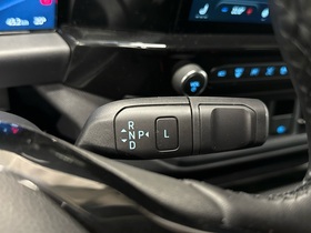 Ford Tourneo Custom vaihtoauto