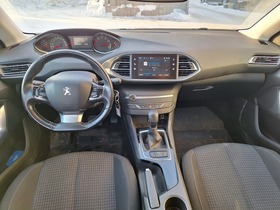 Peugeot 308 vaihtoauto