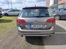 Volkswagen Golf vaihtoauto