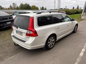 Volvo V70 vaihtoauto