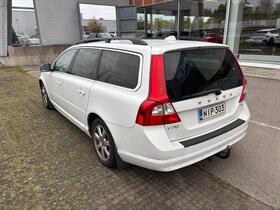 Volvo V70 vaihtoauto