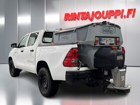 Toyota Hilux vaihtoauto