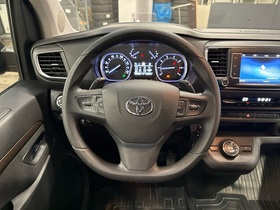 Toyota Proace Verso vaihtoauto