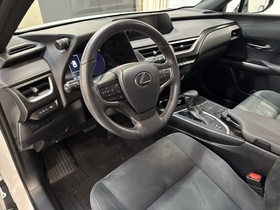 Lexus UX vaihtoauto