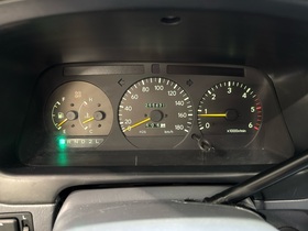 Toyota Hiace vaihtoauto