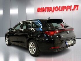 SEAT Leon Sportstourer vaihtoauto