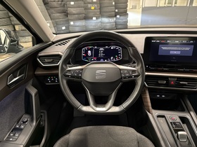 SEAT Leon Sportstourer vaihtoauto