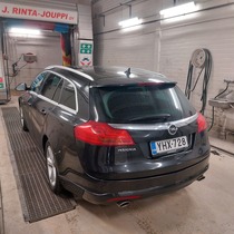Opel Insignia vaihtoauto