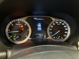 Nissan Navara vaihtoauto