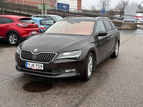 Skoda Superb vaihtoauto