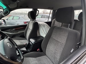 Toyota Land Cruiser vaihtoauto