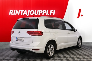 Volkswagen Touran vaihtoauto