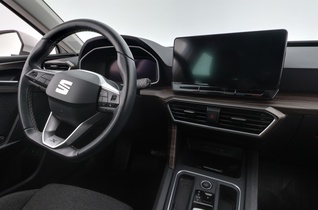 SEAT Leon Sportstourer vaihtoauto