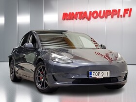 Tesla Model 3 vaihtoauto