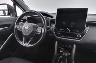 Toyota Corolla Cross vaihtoauto