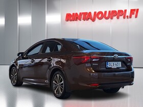 Toyota Avensis vaihtoauto