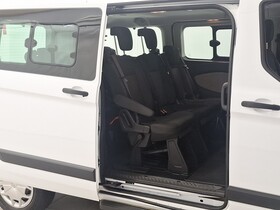 Ford Tourneo Custom vaihtoauto