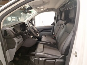 Opel Vivaro vaihtoauto