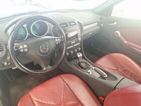 Mercedes-Benz SLK vaihtoauto