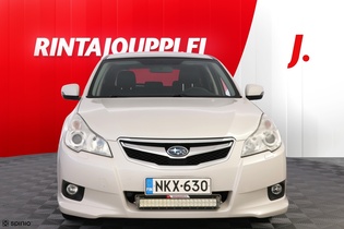 Subaru Legacy vaihtoauto