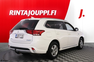 Mitsubishi Outlander PHEV vaihtoauto