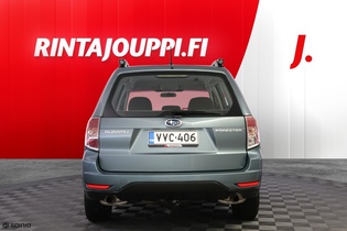 Subaru Forester vaihtoauto