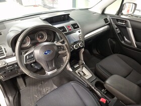 Subaru Forester vaihtoauto