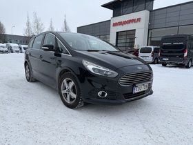 Ford S-MAX vaihtoauto