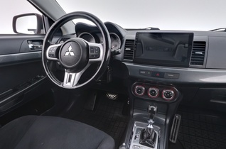 Mitsubishi Lancer vaihtoauto