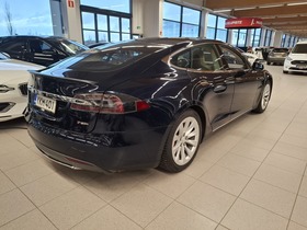 Tesla Model S vaihtoauto
