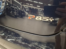 Tesla Model S vaihtoauto