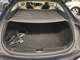 Tesla Model S vaihtoauto