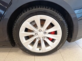 Tesla Model S vaihtoauto