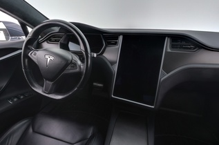 Tesla Model S vaihtoauto