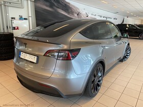 Tesla Model Y vaihtoauto